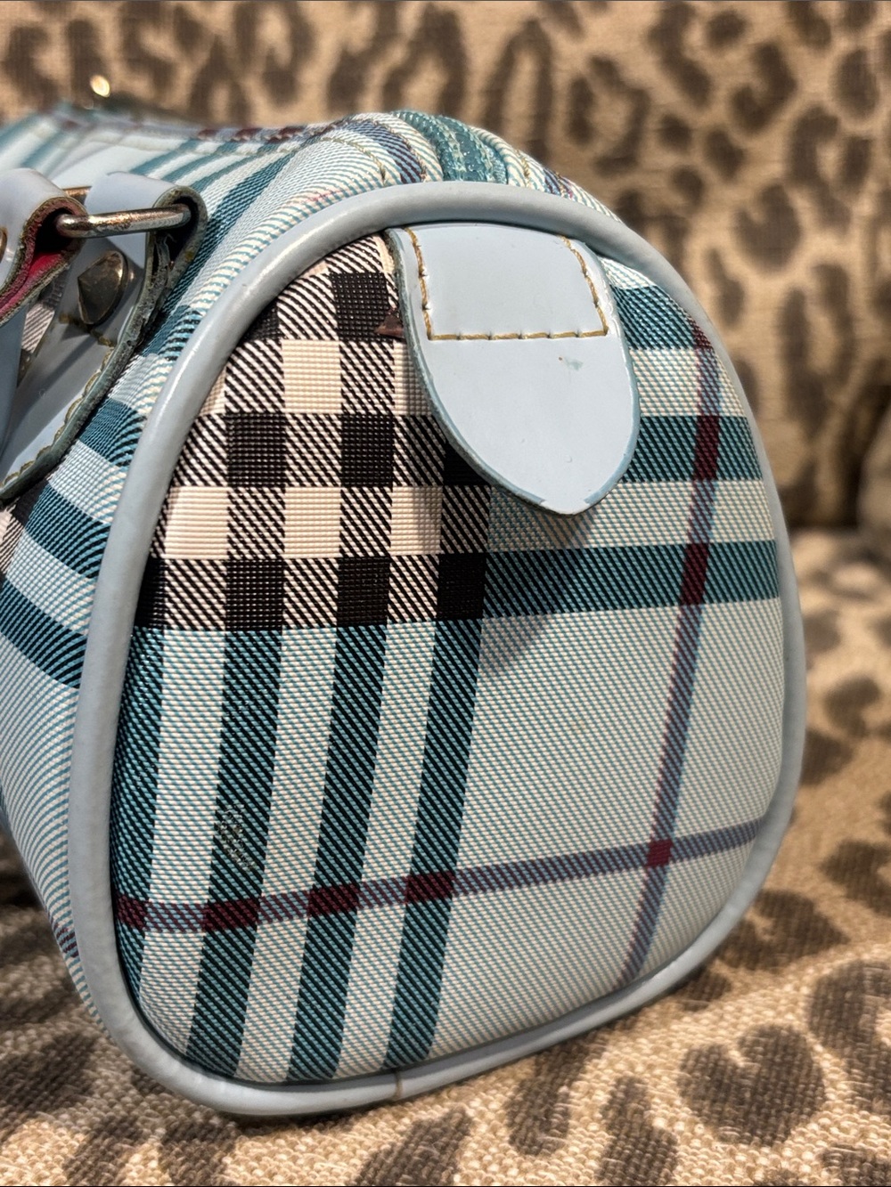 Rare! Burberry blue label mini top handle tartan plaid patent leather handle y2k - Picture 5 of 16